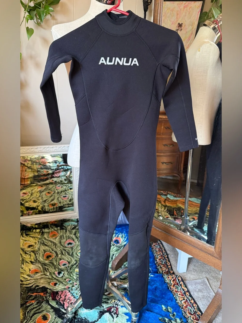 Aunua Wetsuit Youth Size 12 Long Pants/Sleeves Black 3:2mm